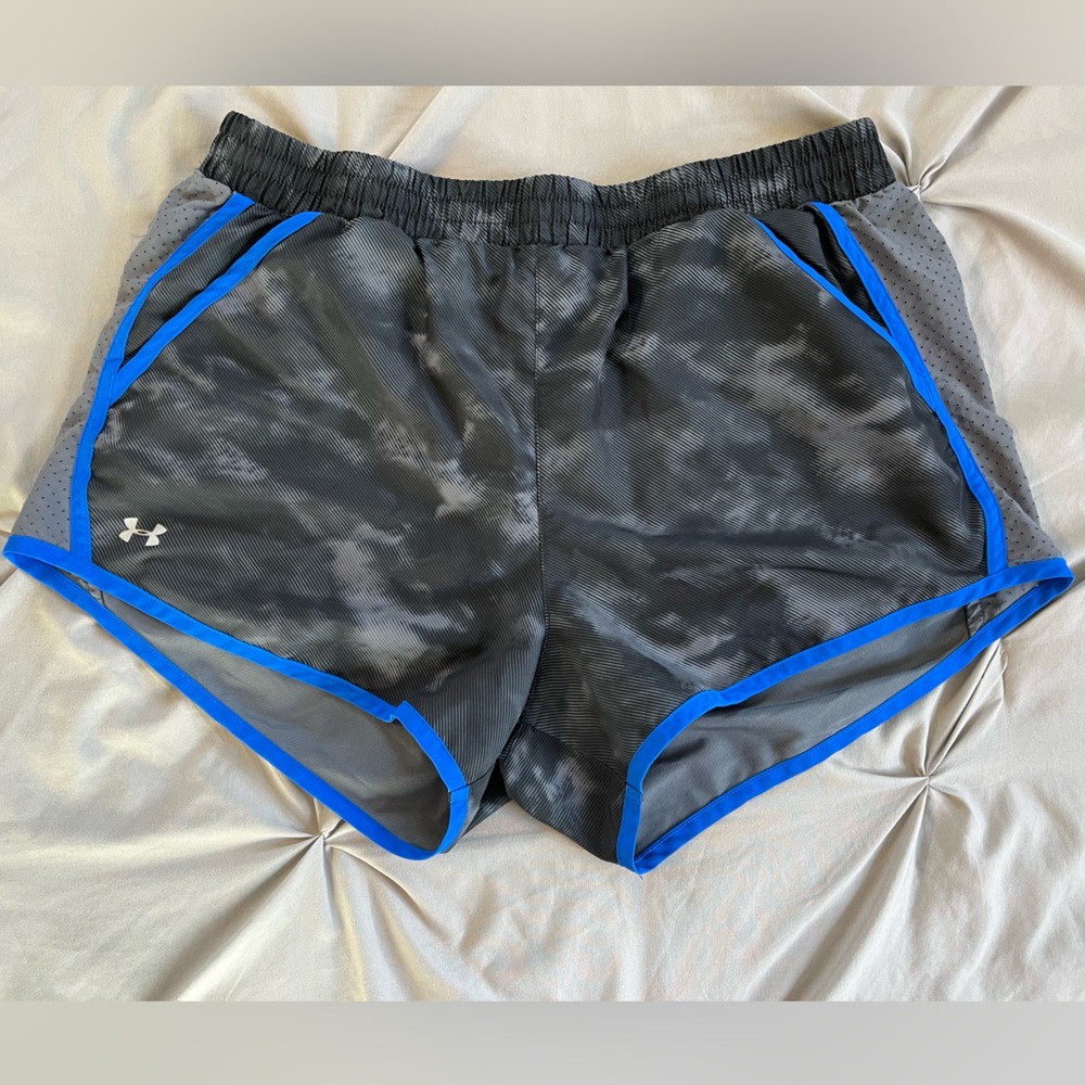 Women’s, medium, under armor shorts.